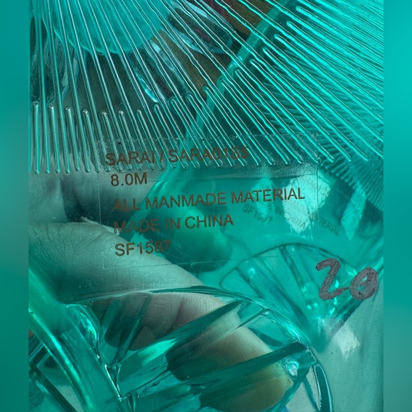 NWOT Betsey Johnson Sarai Teal Jelly Sandals clear pink Floral Accent Size 8 - Picture 7 of 7